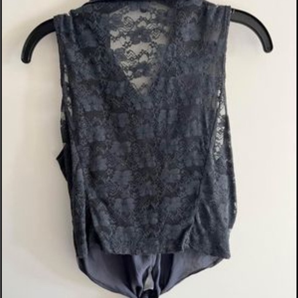 Navy blue tank top , tie up button up - Picture 2 of 2